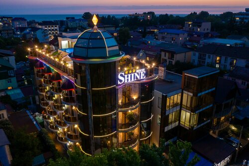 Гостиница Shine House в Адлере