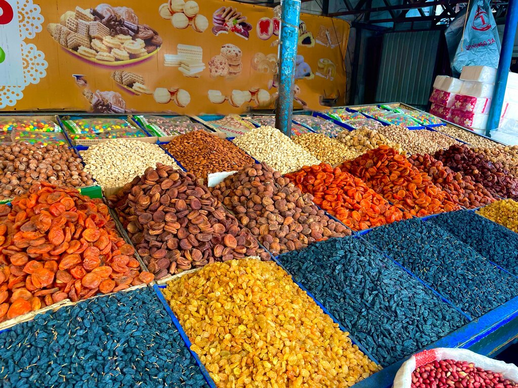 Продуктовый рынок Павильон овощей и фруктов, Чолпон‑Ата, фото