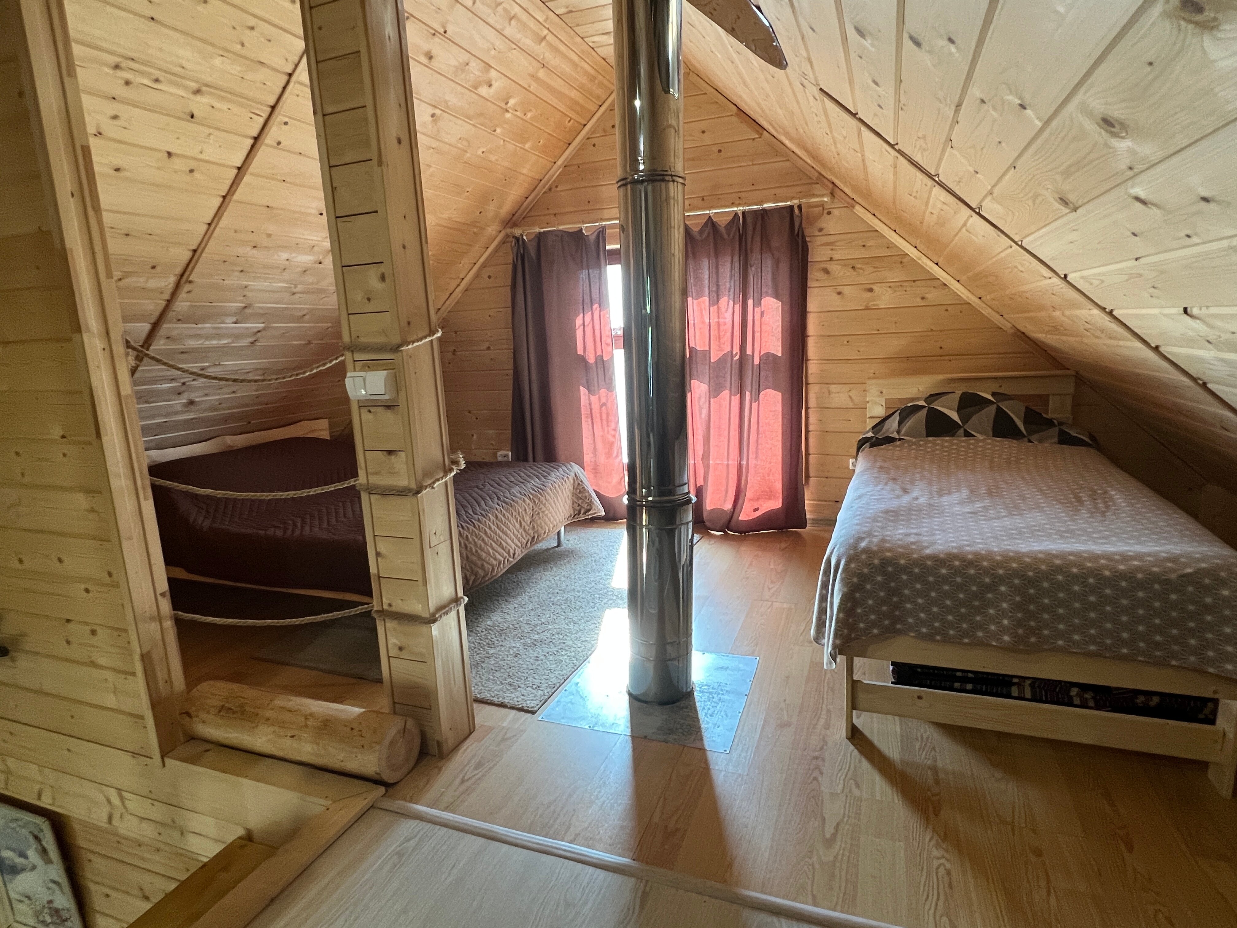 Фото Сандал