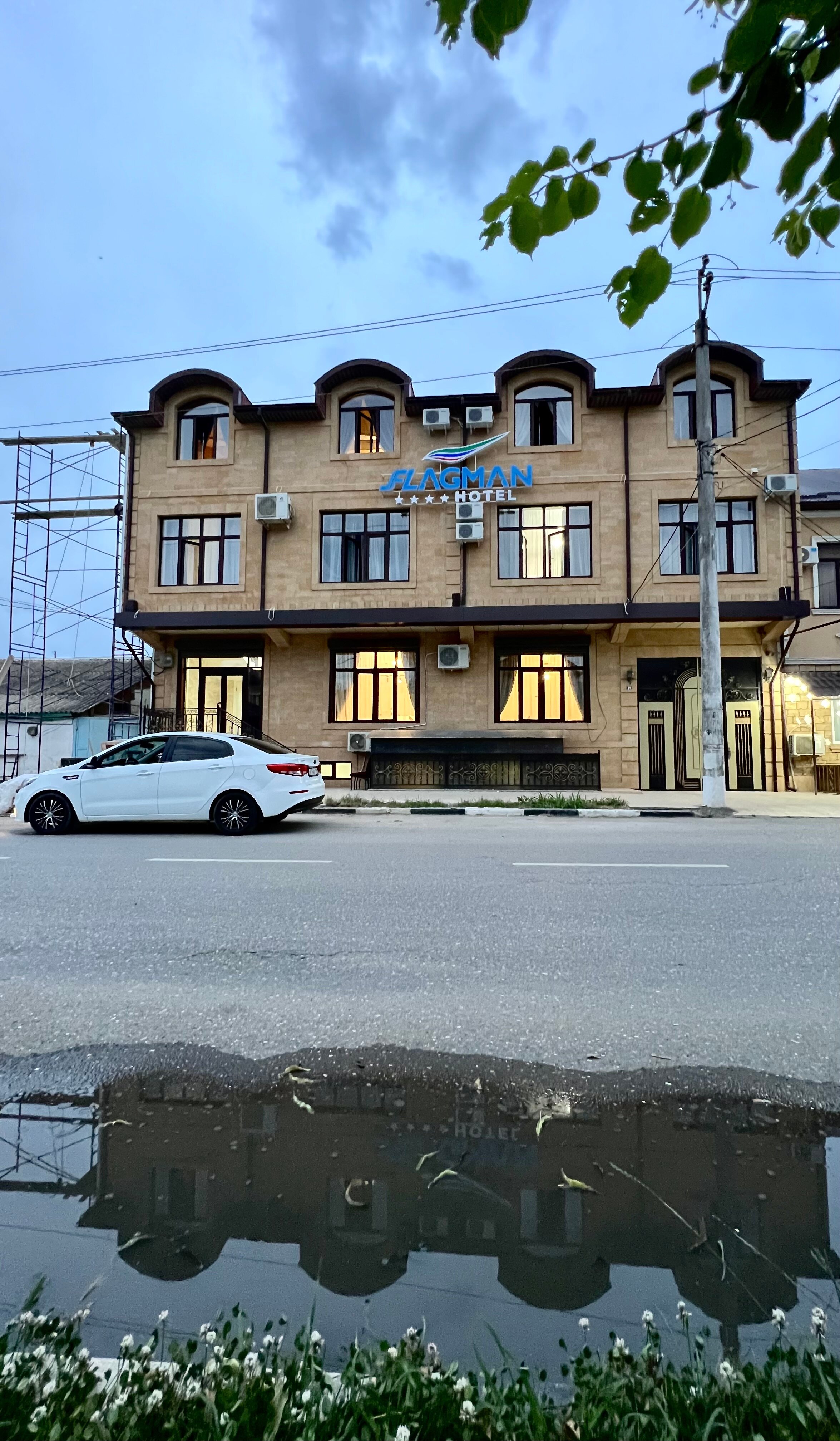 Фото Флагман