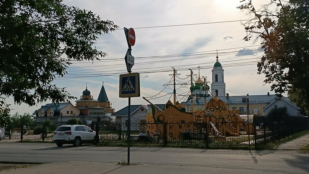 Православный храм Сергиевская слобода, Бор, фото