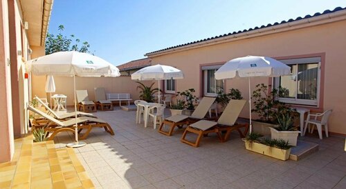 Гостиница H& xF4; tel Le Mirador