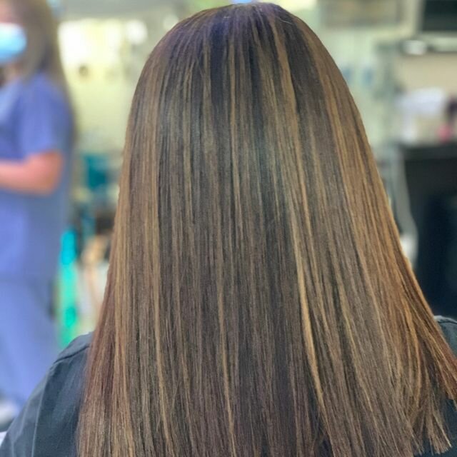 صالون تجميل صالون سيزور اند كومب لتجميل السيدات ، أبو ظبي، صورة