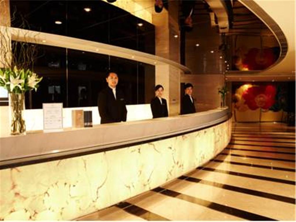 Фото Regal Jinfeng Hotel