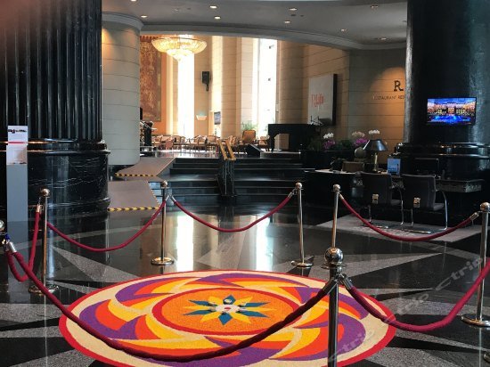 Фото Renaissance Kuala Lumpur Hotel & Convention Centre