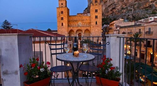 Гостиница Kefa Holiday - Palazzo Villelmi в Чефалу