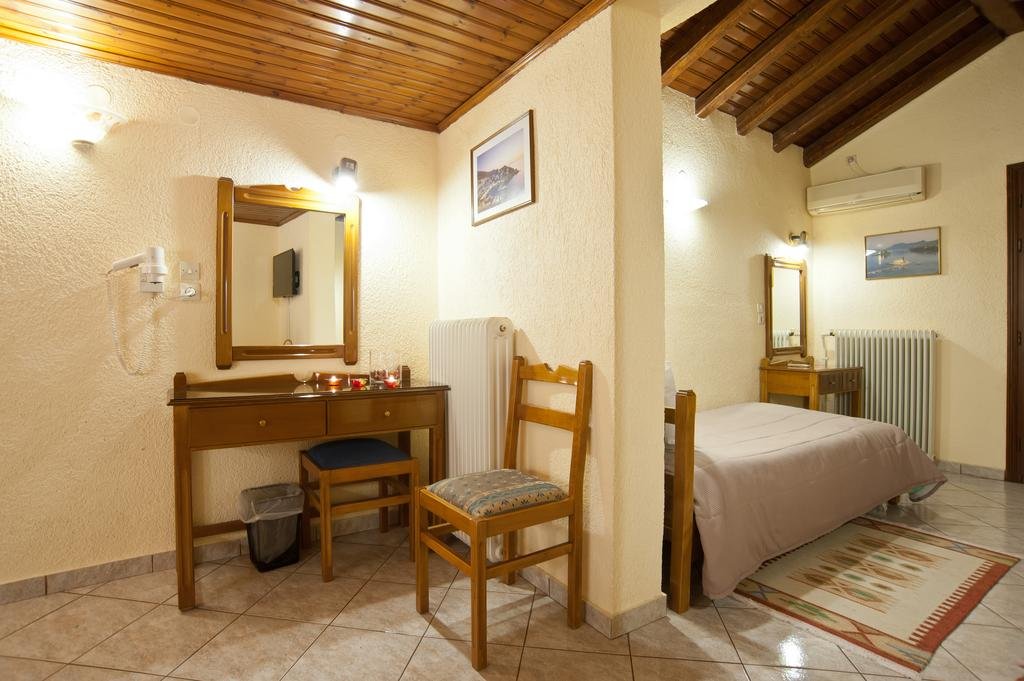 Фото Hermes Delphi Hotel