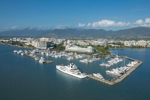 Гостиница Best Western Plus Cairns Central Apartments в Кэрнсе