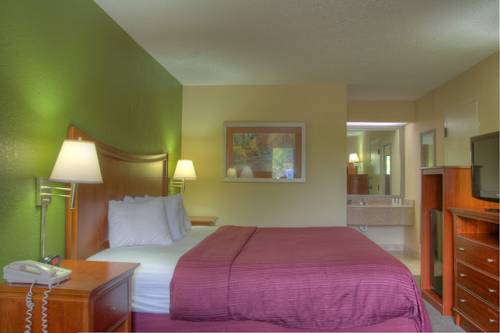 Фото Quality Inn Merchants Drive