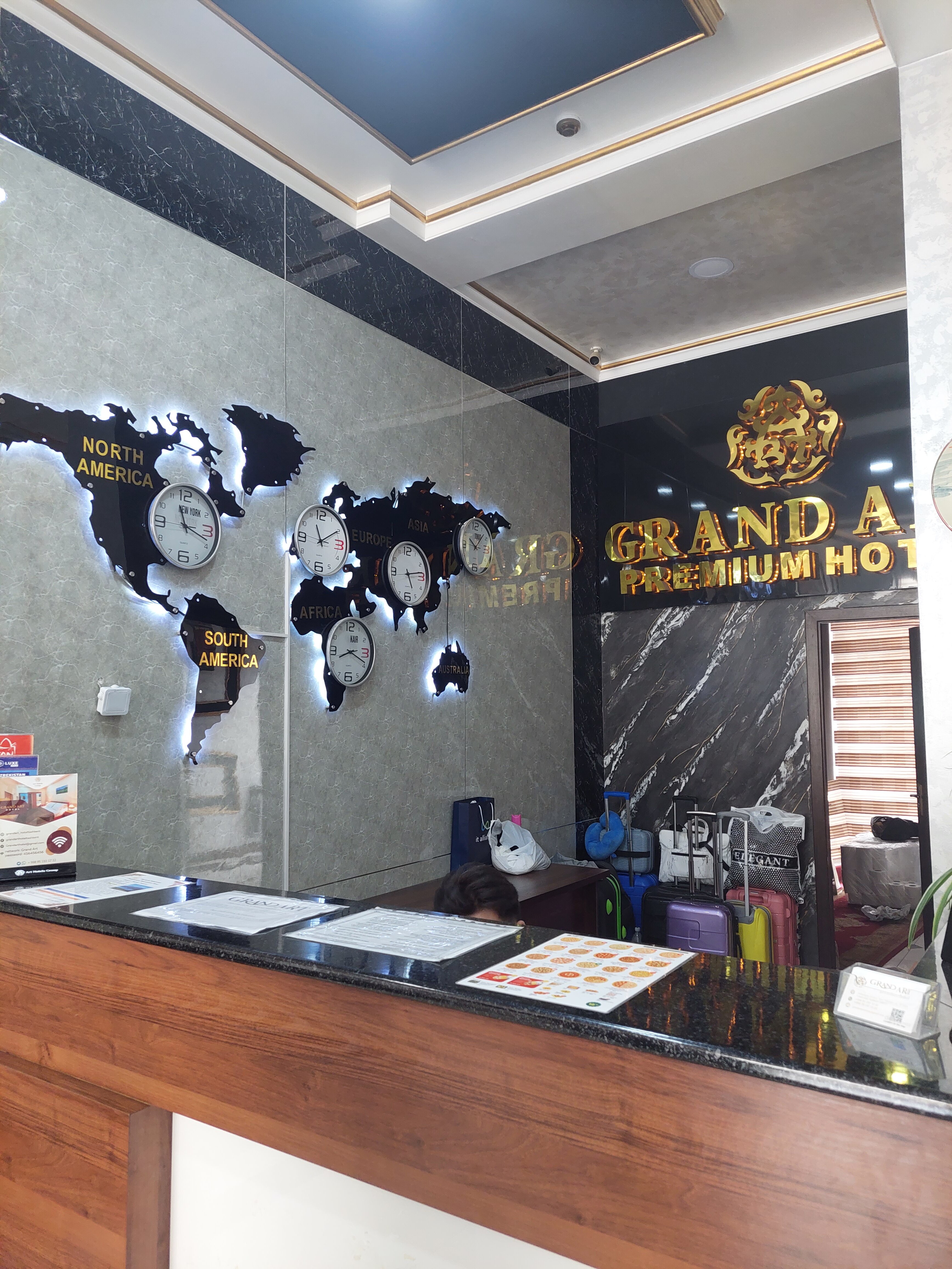 Фото Grand Art Premium Hotel