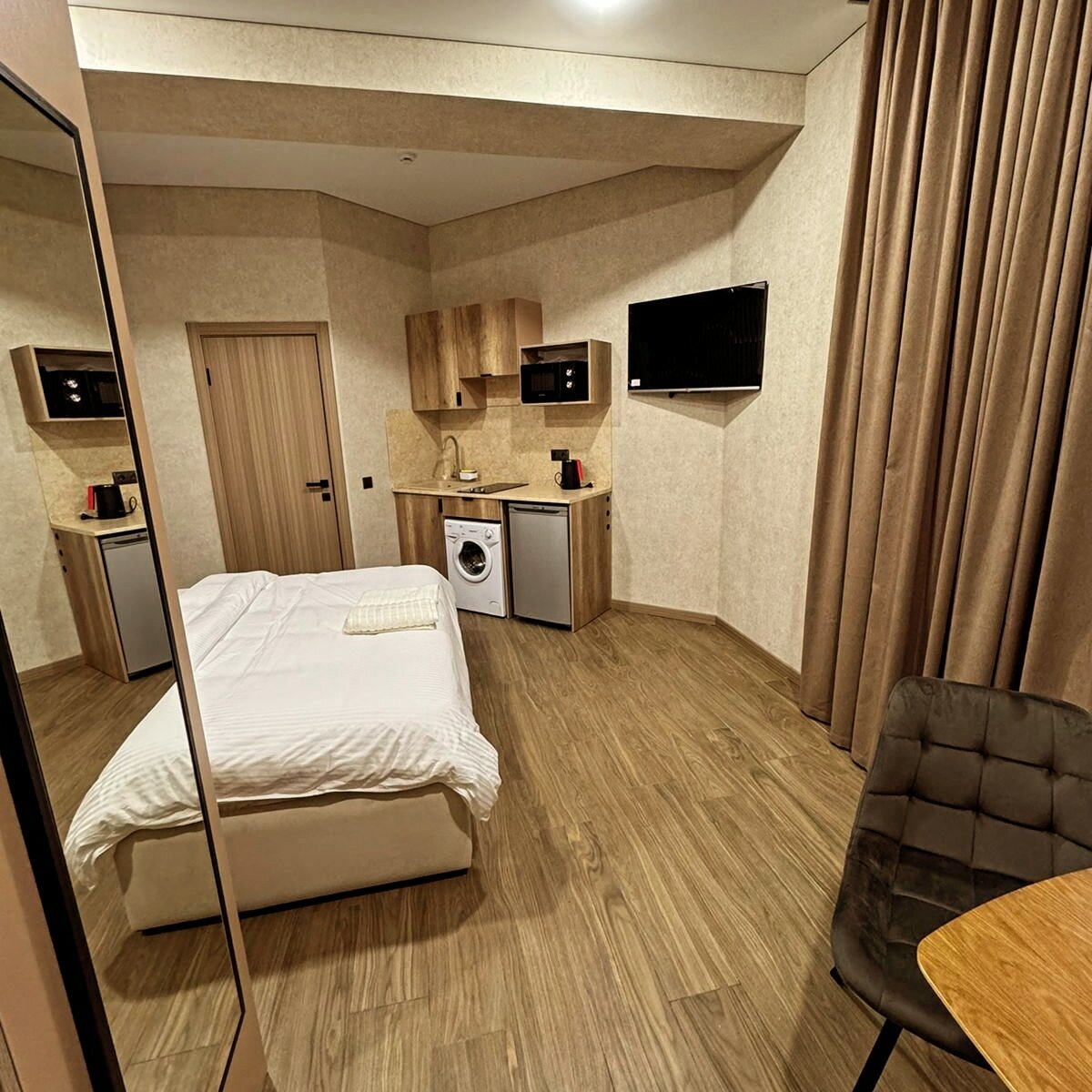 Фото Апартикс