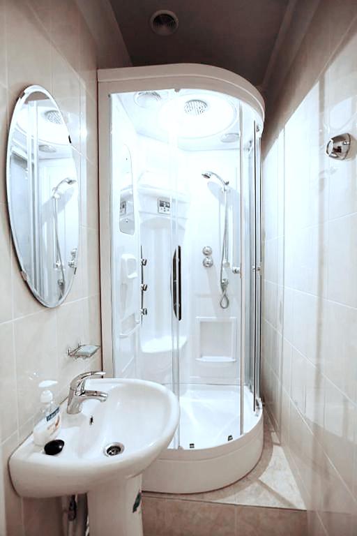 Фото Миссис Хадсон на Невском