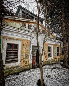 Старый аэровокзал (Ivanovskiy rayon, Kolyanovskoye selskoye poseleniye), atracción