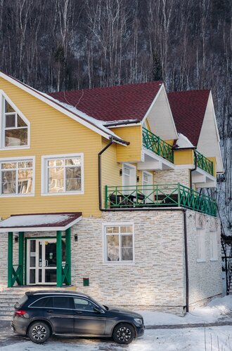 Гостиница Larch в Иркутской области