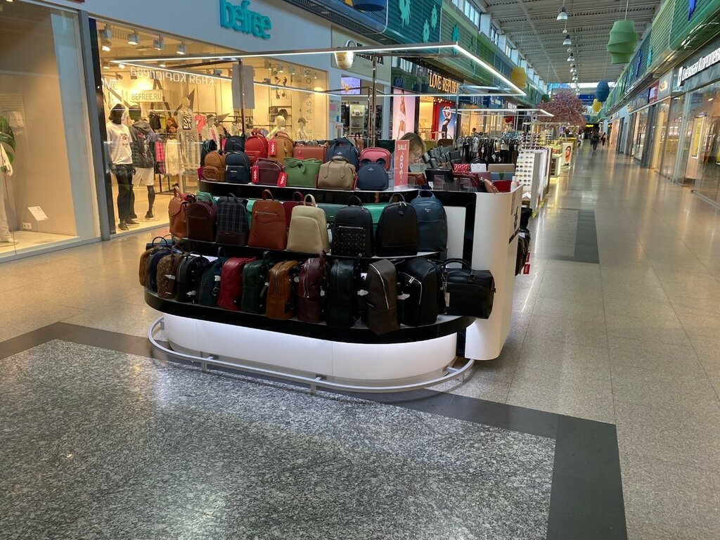 Bags and suitcases store David Jones, Nizhny Novgorod, photo