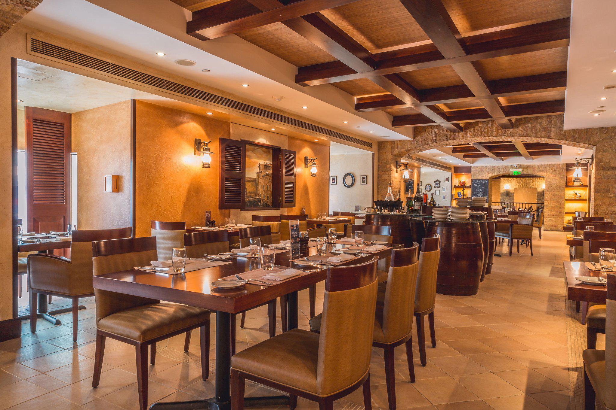 Фото Millennium Downtown Abu Dhabi