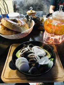 Chaikhana Halal (Oktyabrskaya Square, 1), restaurant