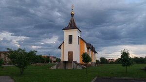 Храм святого великомученика и целителя Пантелеимона (Минская область, Молодечненский район, Мясотский сельсовет, агрогородок Выверы, улица Мира), православный храм в Минской области