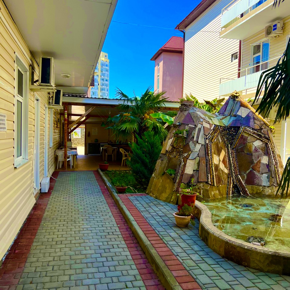 Фото отеля 3