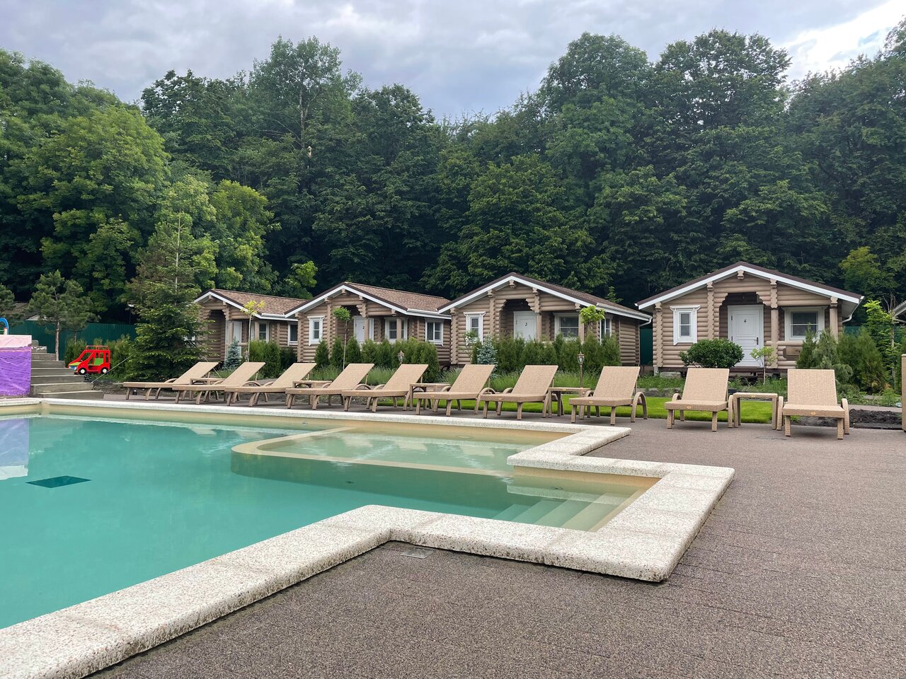 Гуамка отели и гостиницы гостевые дома с бассейнами