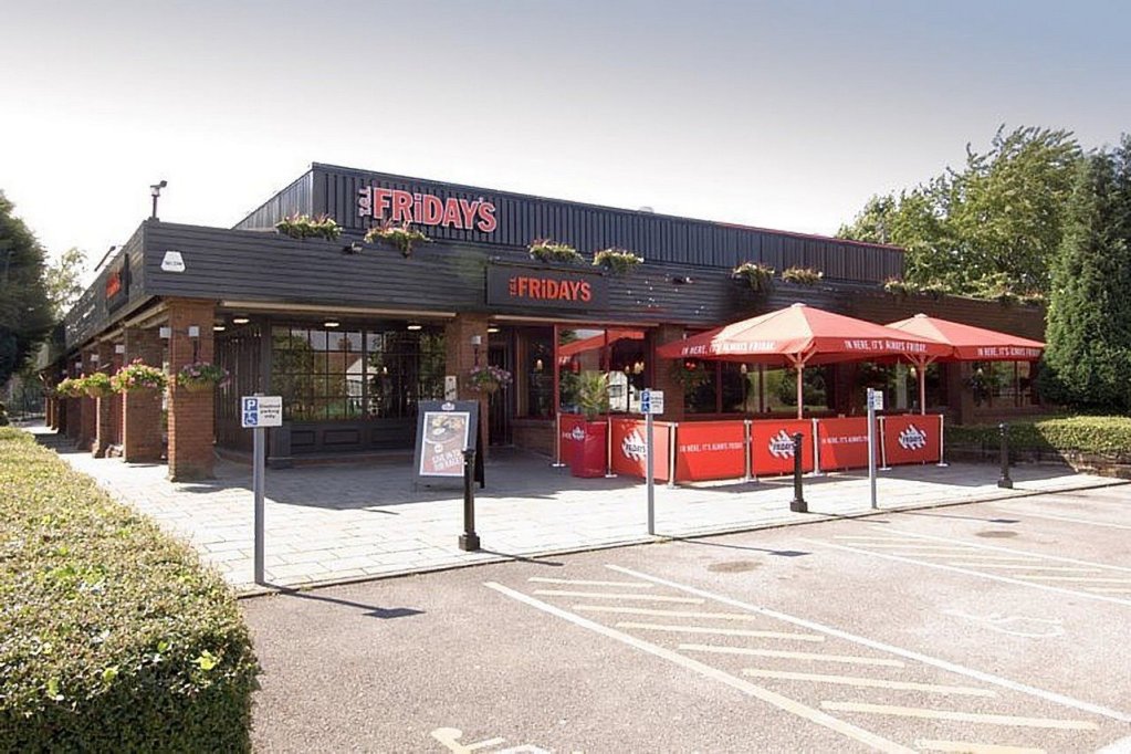 Фото Premier Inn Watford North