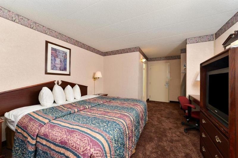 Фото Baymont by Wyndham Northwood