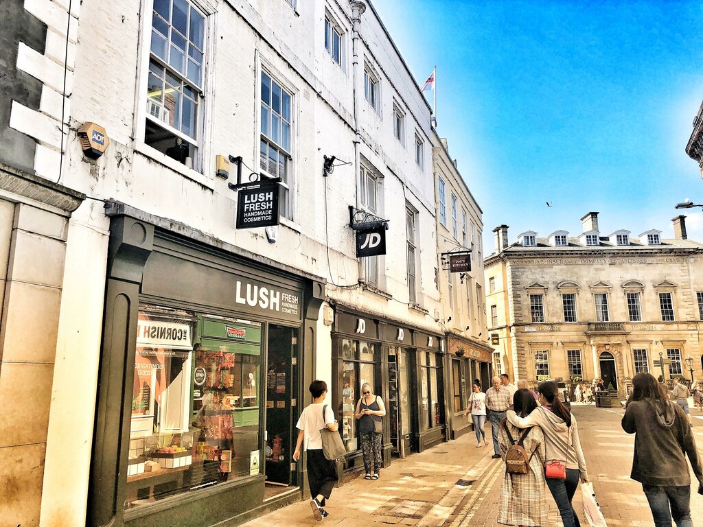 Perfume and cosmetics shop Lush Cosmetics York, York, photo