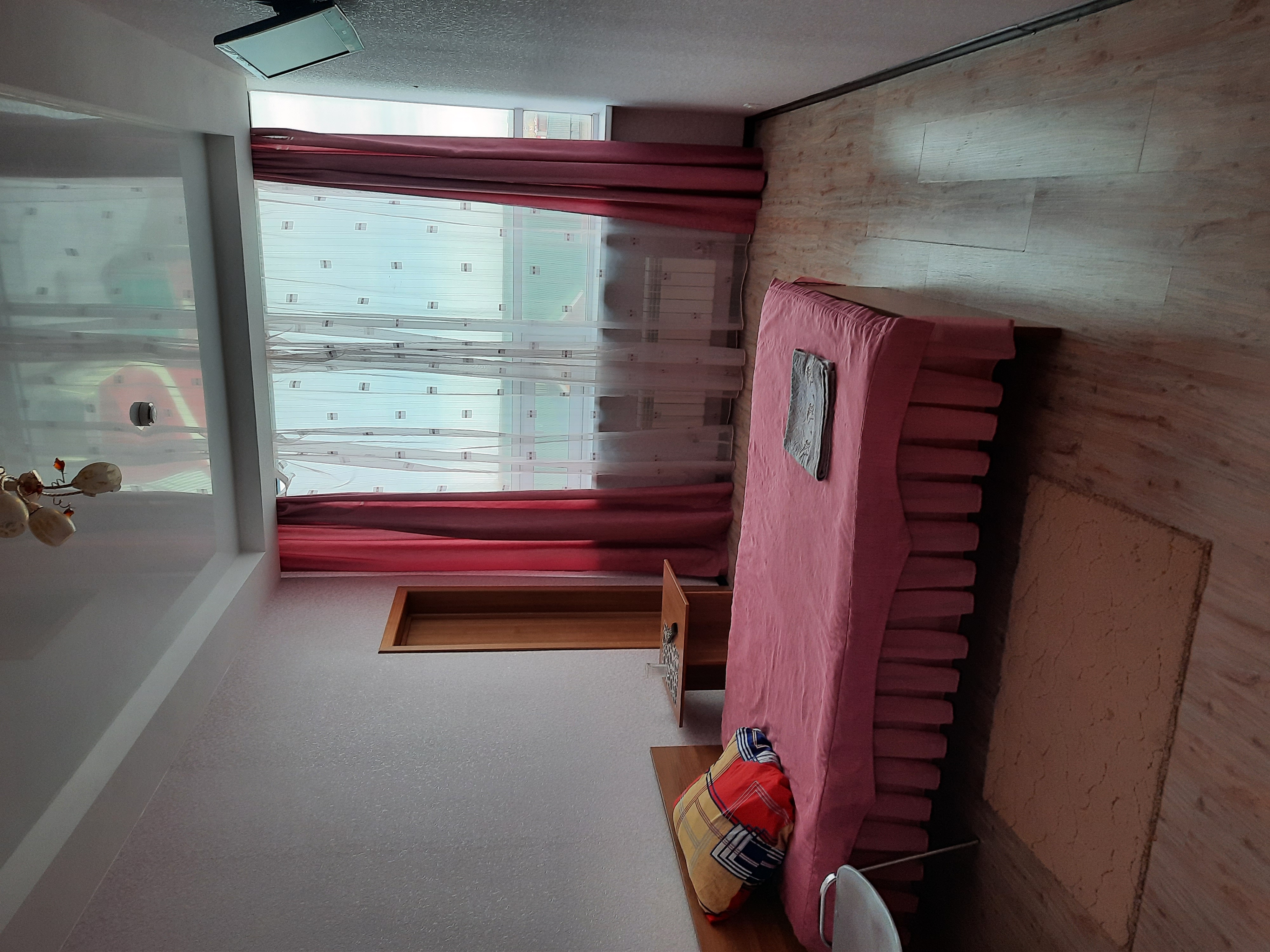 Фото Спутник