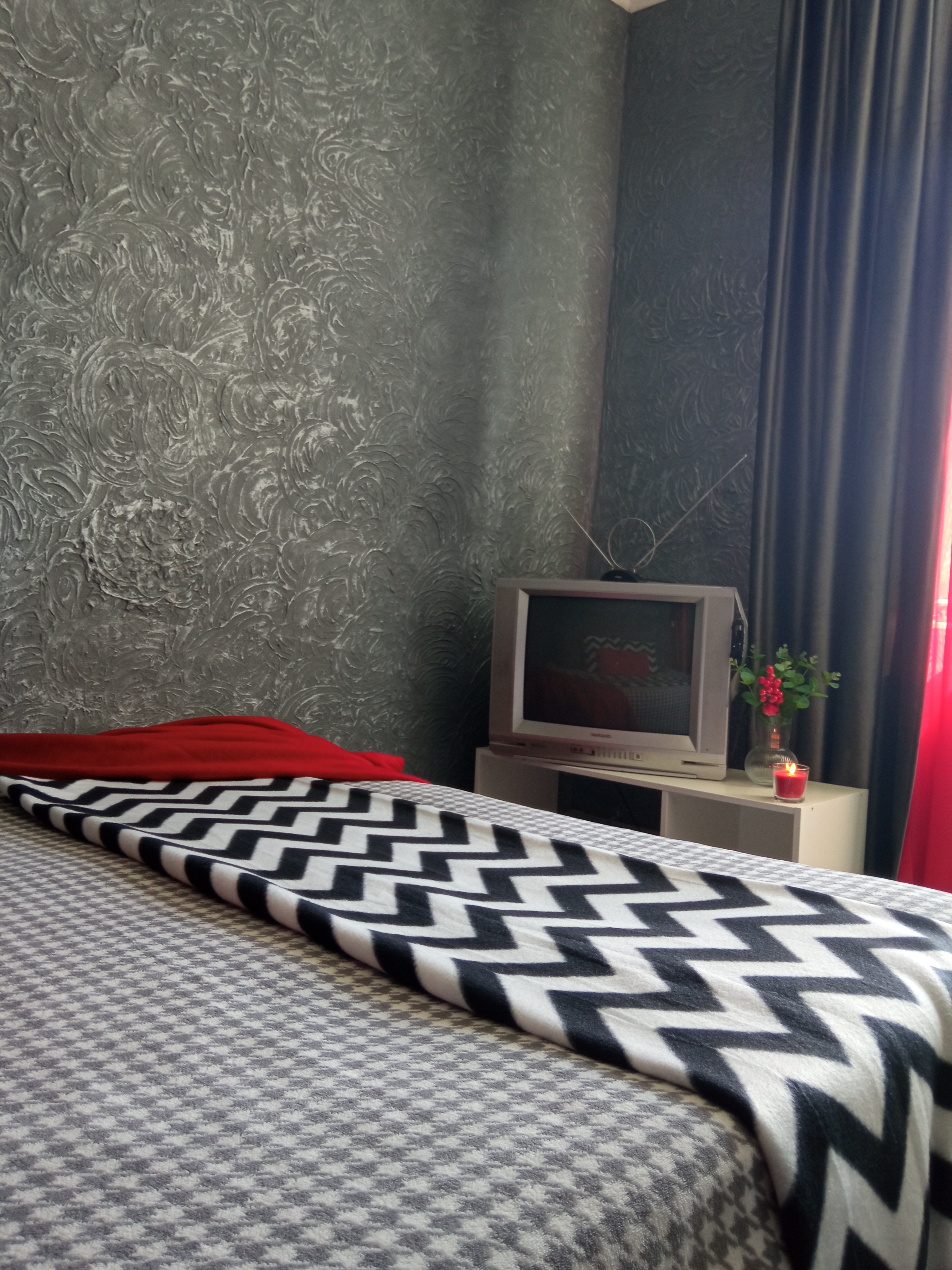 Фото Селена