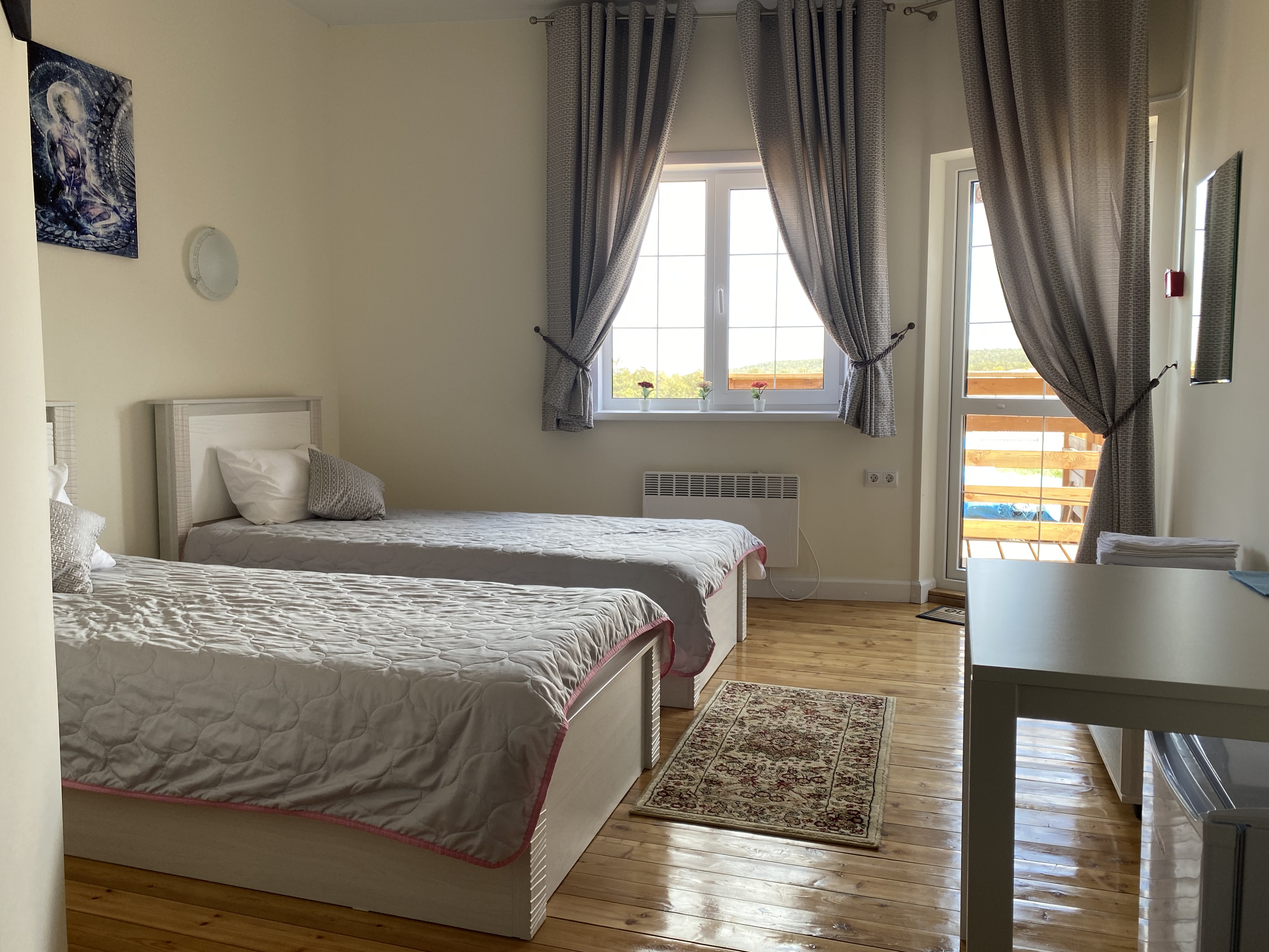 Фото отеля 2