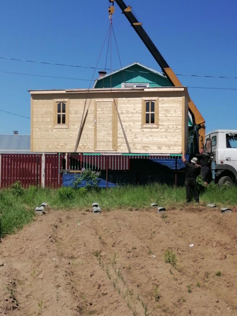 Как поставить две бытовки на участке рядом - 89 фото