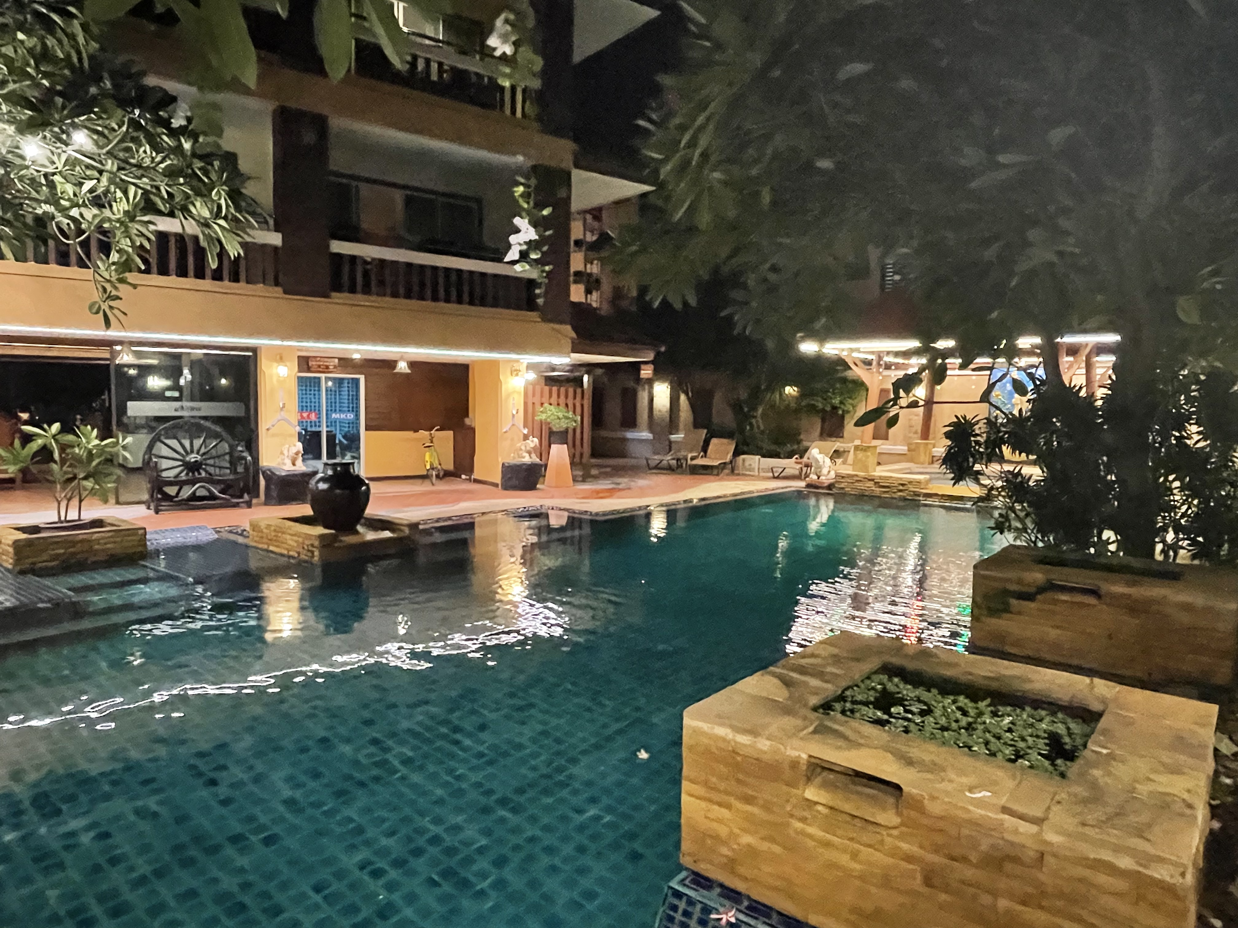 Фото Aiyaree Place Resort