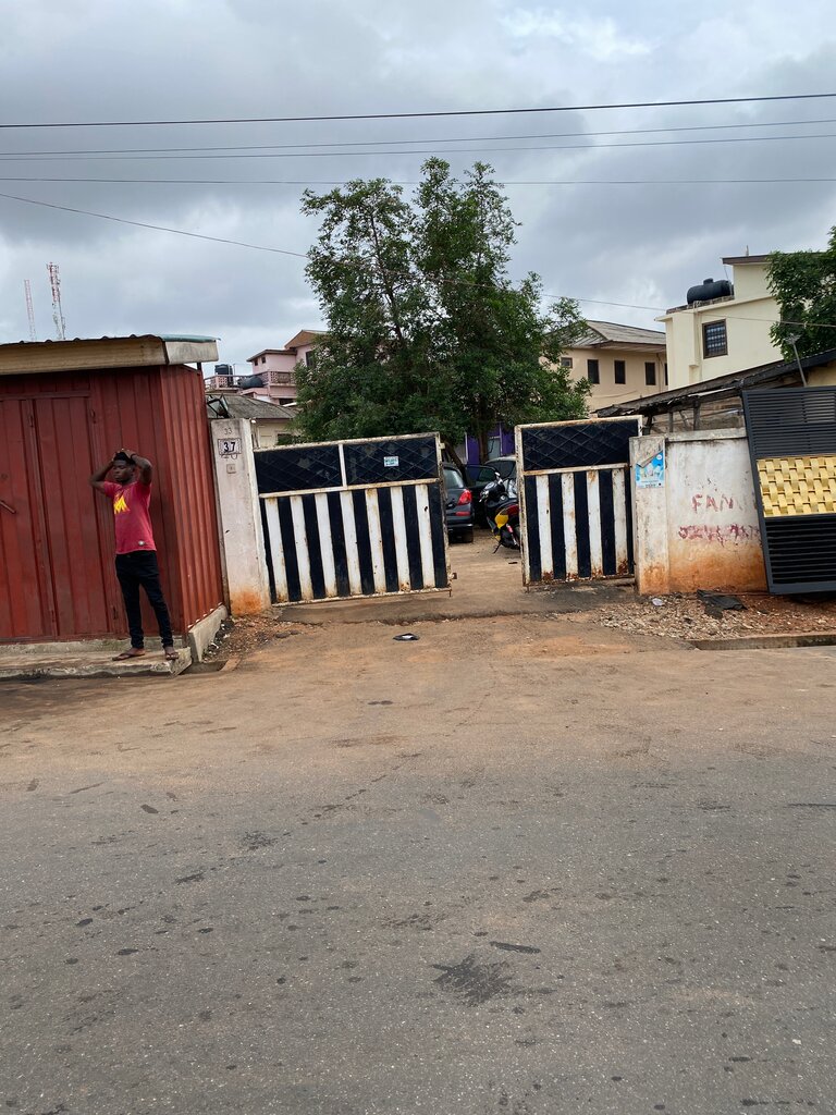 Car service, auto repair Allahu Mechanic Shoo, Accra, photo