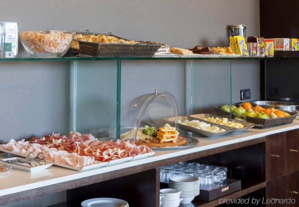 Фото Ac Hotel Sevilla Fórum by Marriott