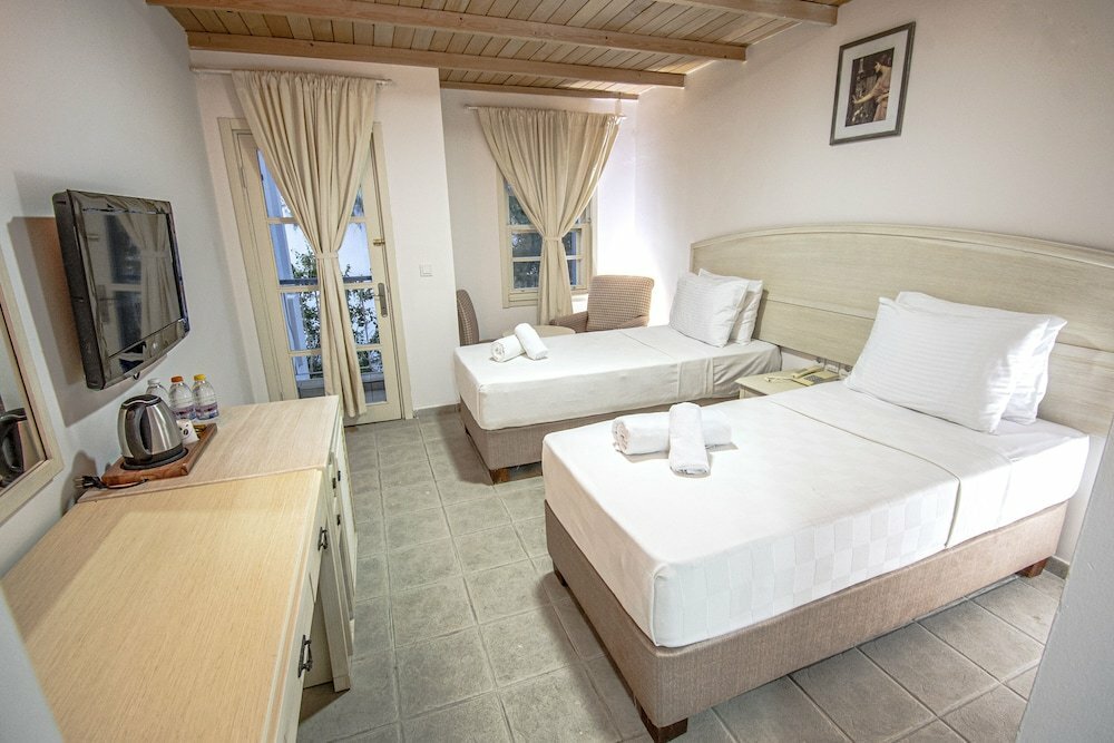 Отель Bodrum Eken Resort Hotel