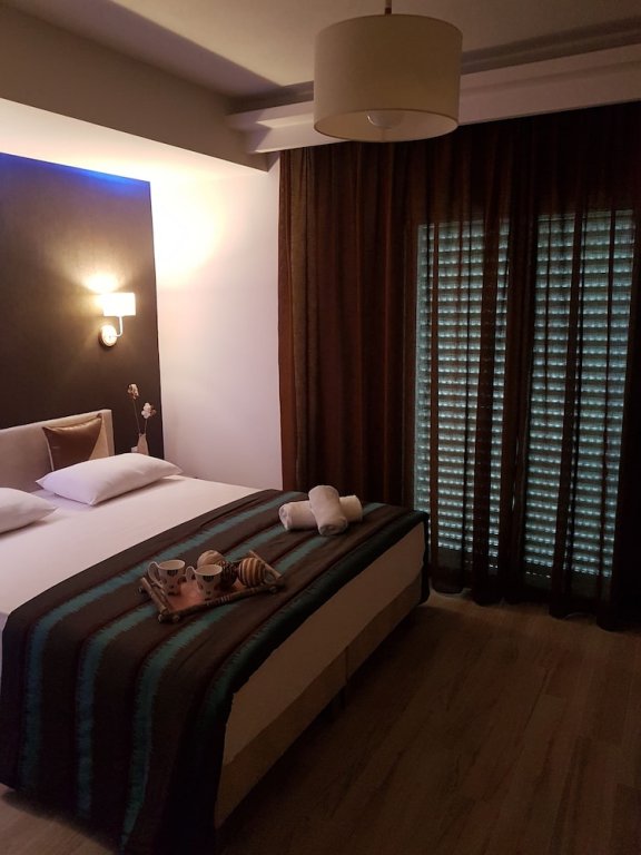 Фото Nikolaidis Apartments