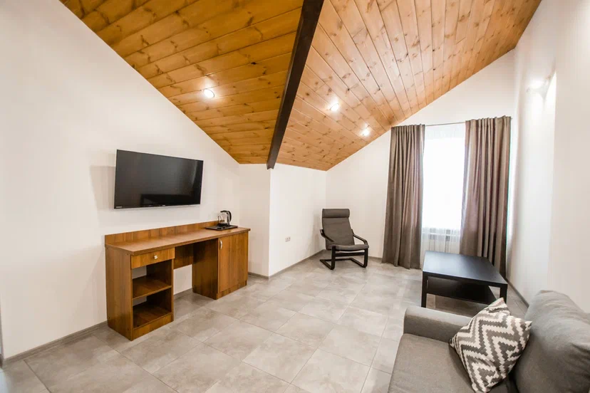 Фото Высота 806