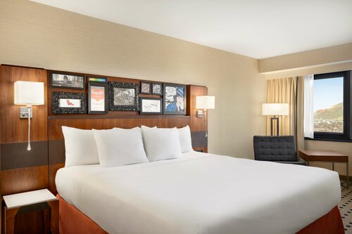 Гостиница Radisson Hotel Salt Lake City Downtown в Солт-Лейк-Сити