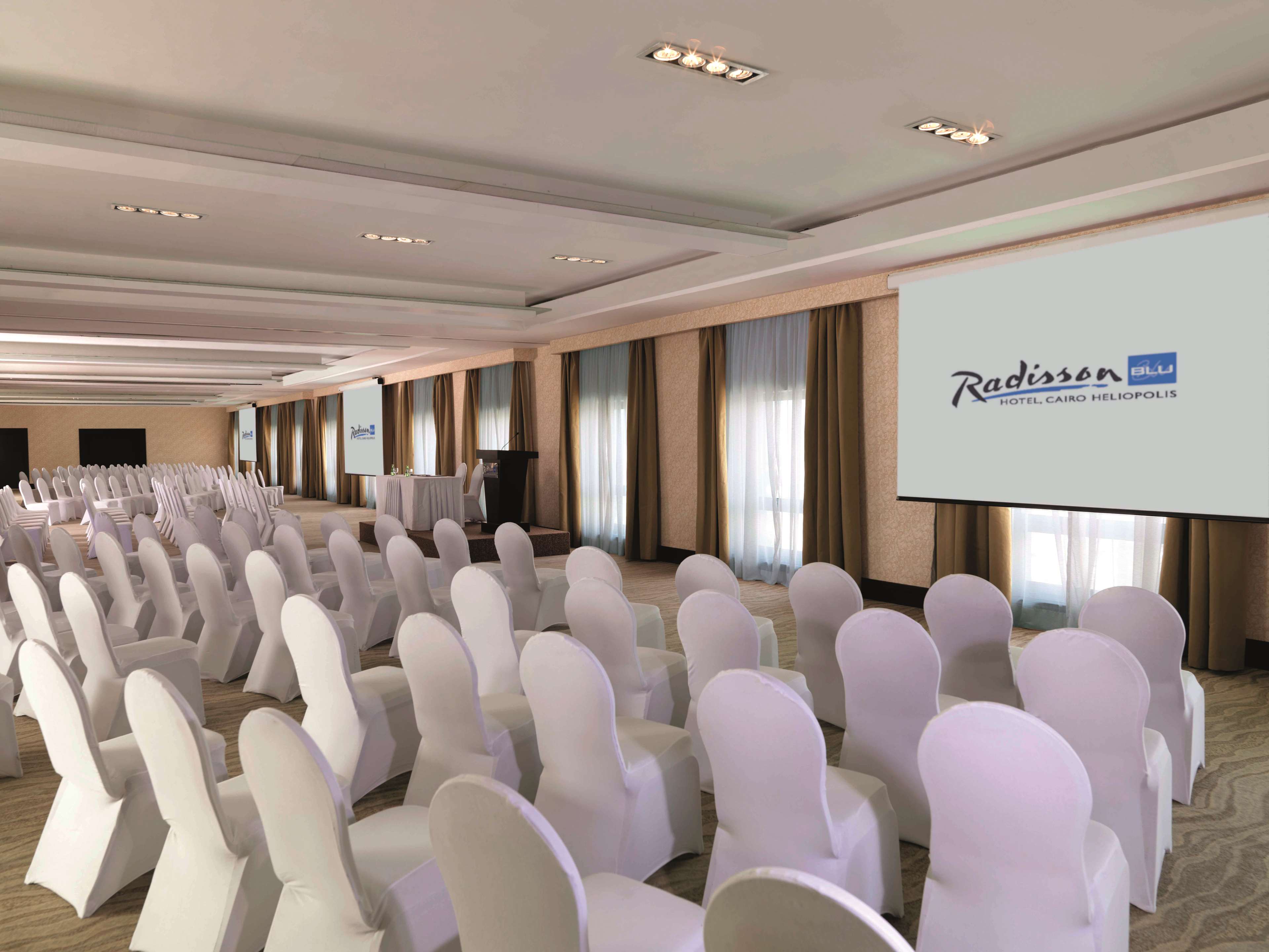 Фото Radisson Blu Hotel, Cairo Heliopolis