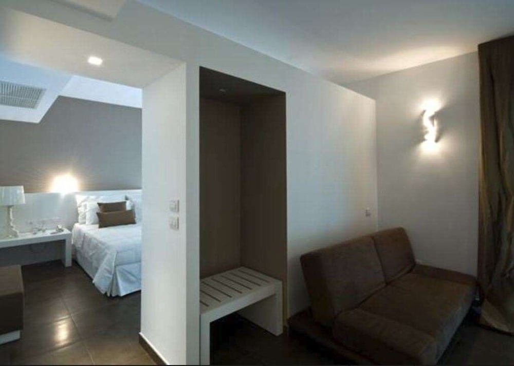 Фото Light Guest House