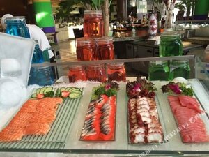 Гостиница Universal Hotel Urumqi