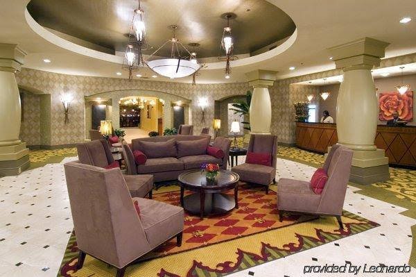 Фото DoubleTree by Hilton Hotel Largo-Washington Dc