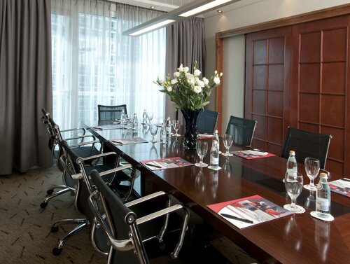 Гостиница Crowne Plaza Tel Aviv Beach by Ihg в Тель-Авиве
