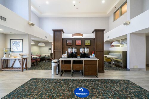 Гостиница Hampton Inn & Suites Modesto-Salida в Модесто