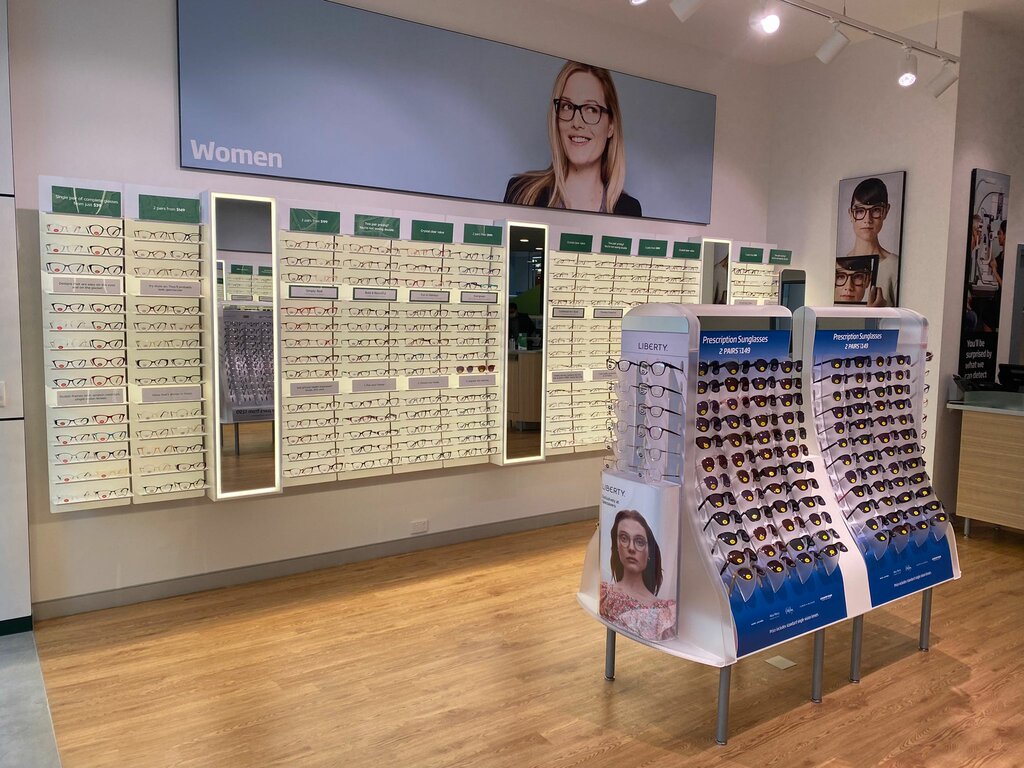 Clothing store Specsavers Optometrists - Kangaroo Flat Lansell Plaza, Bendigo, photo