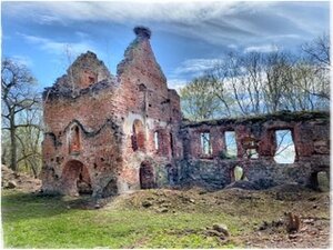 Замок Заалау (Kaliningrad Region, Chernyakhovskiy munitsipalny okrug, posyolok Kamenskoye) ، معلم جذب سياحي