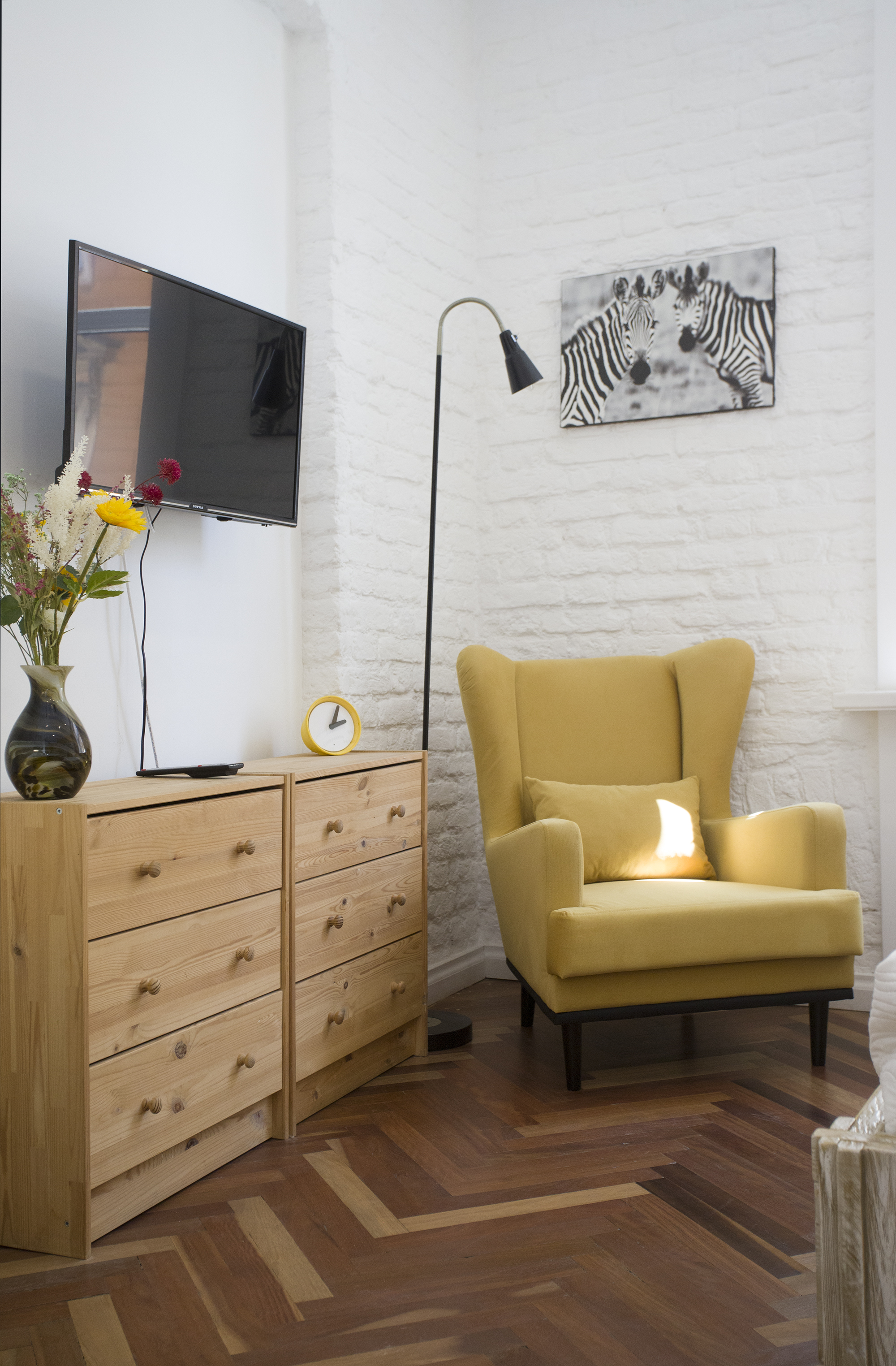 Фото Loft and Home Apartments