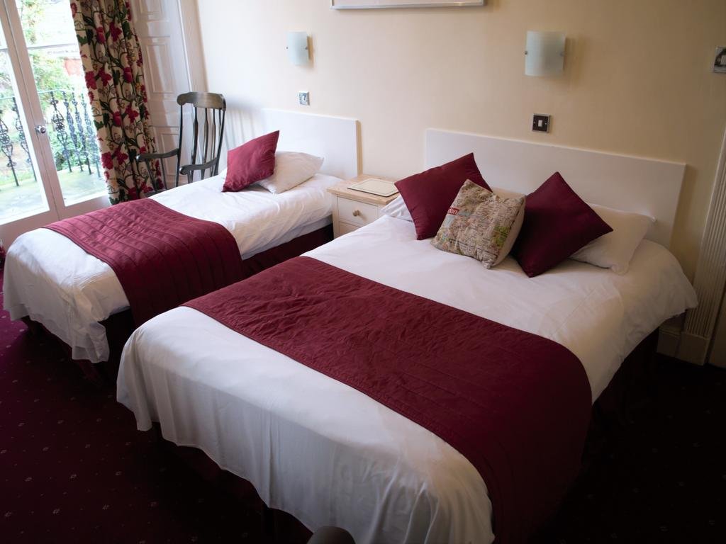 Фото The Thanet Hotel