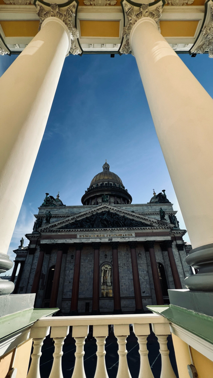 Фото Four Seasons Lion Palace St. Petersburg