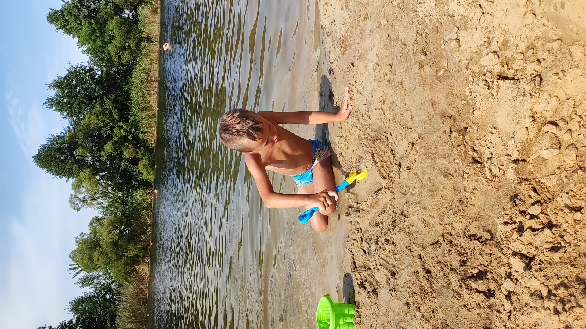 Фото Икорец